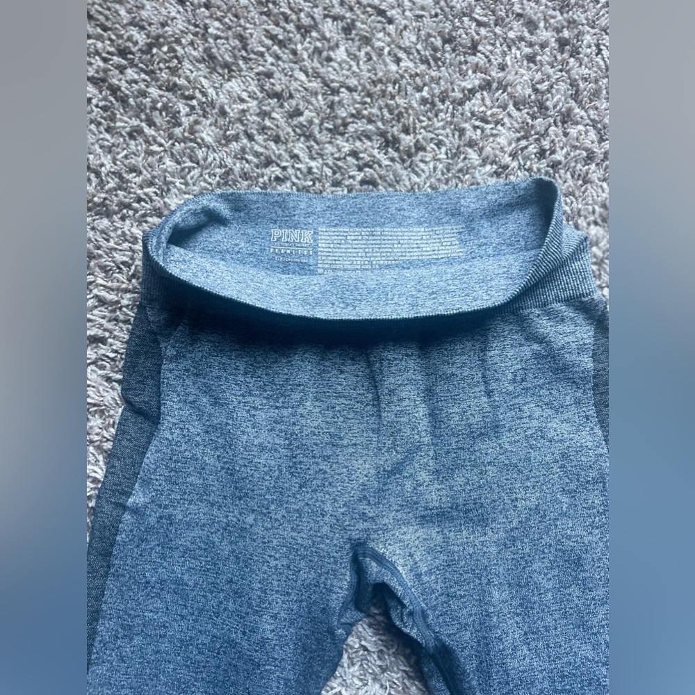 Pink Seamless Leggings Size Small
